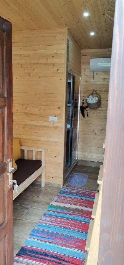 Bungalow 3 With 1 Room サラエヴォ エクステリア 写真