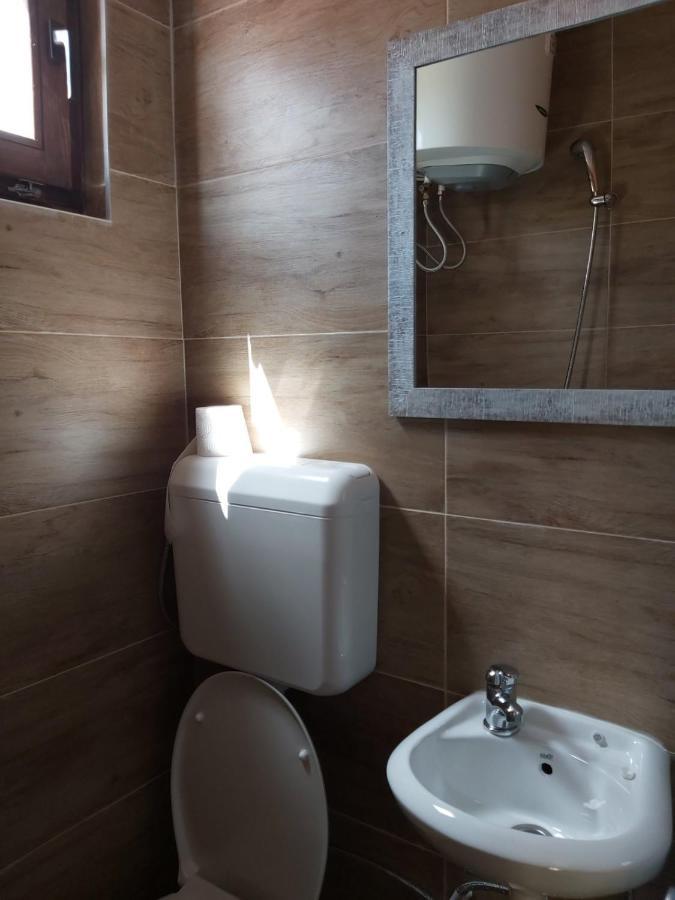 Bungalow 3 With 1 Room サラエヴォ エクステリア 写真